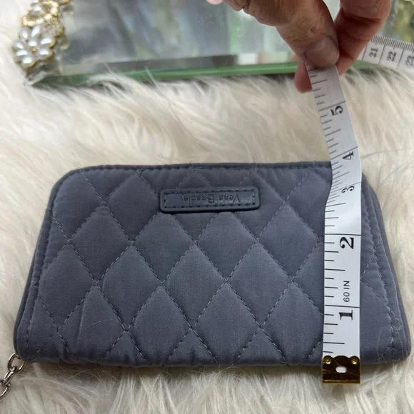 Vera Bradley RFID Protection and key Chain Wallet - Picture 9 of 9